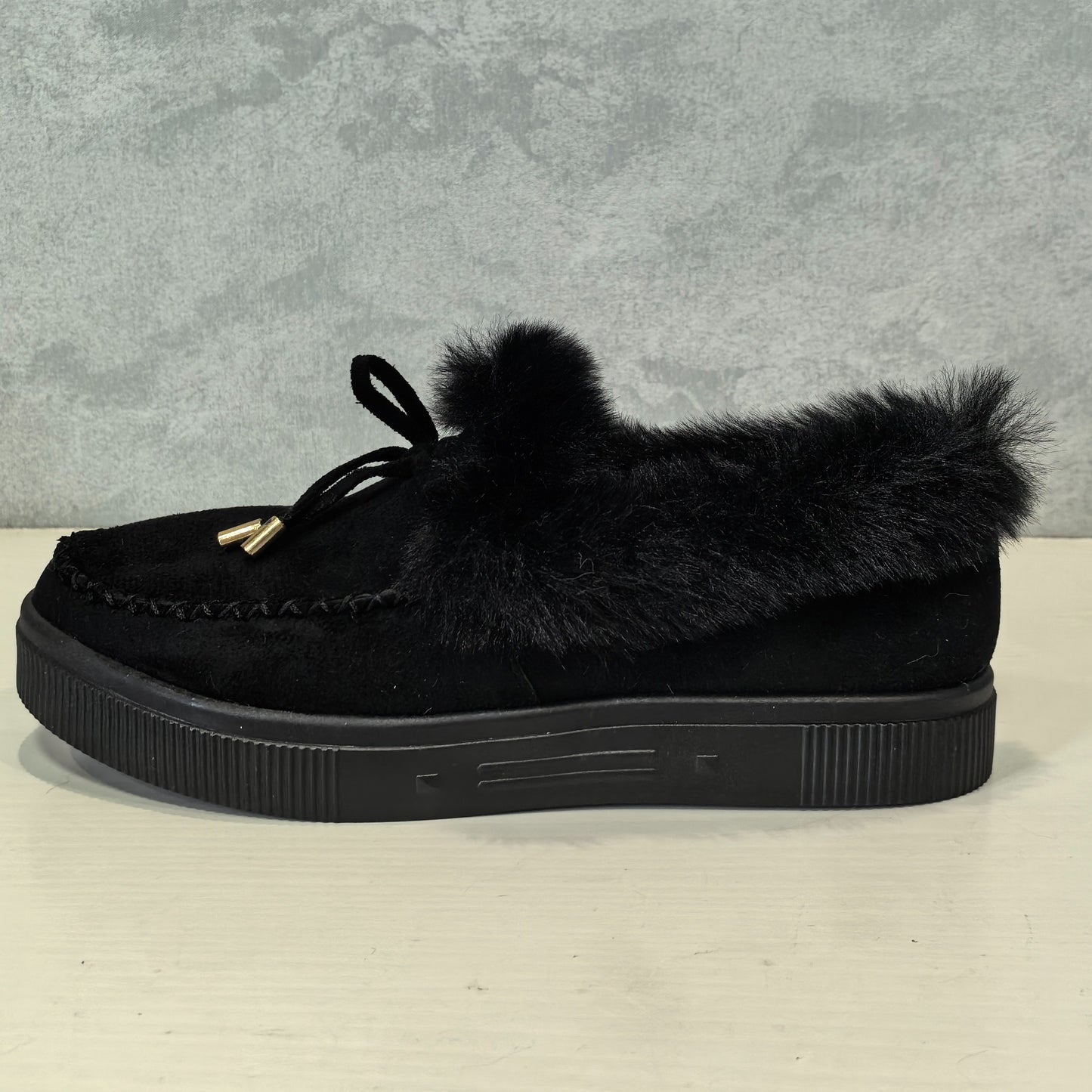 1PC Fleece Lined Snow Boots for Women, Short Flat and Warm Winter Boots with Smooth Color Laces