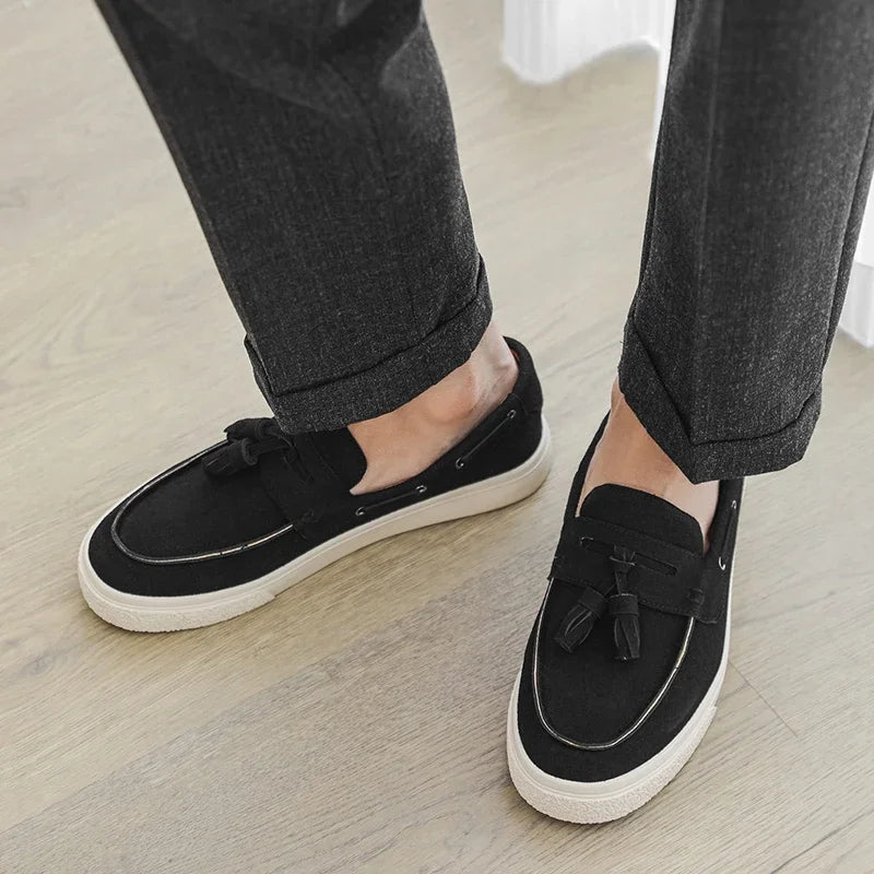 Suede Leather Handmade Loafers Leisure Walk Male Casual Shoes New Design Casual Slip on Flats Versatile Driving Shoes Moccasins