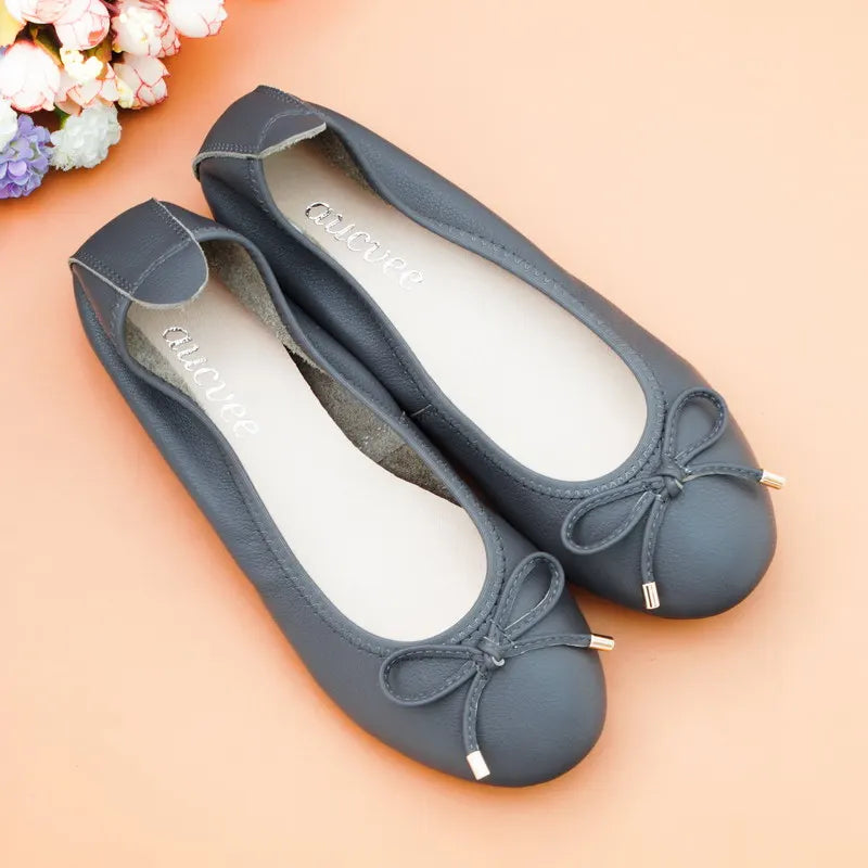 2024 Women Leather Breathable Ladies Comfortable Ballet Flats Driving Shoe Fashion Slip on Shallow Loafers Office Flat Boat Shoe