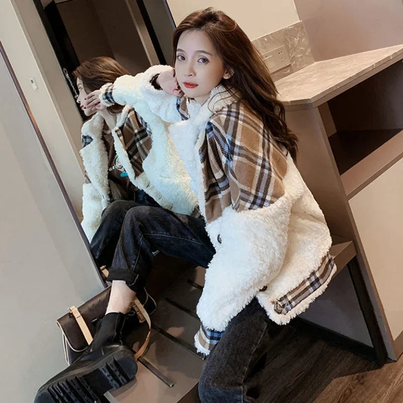 Cold Winter Coat Womens 2025 Coats Fur Jackets Tweed Clothing Heavy Clothes Plaid Outerwear Very Warm Jacket Woman Trend Fleece