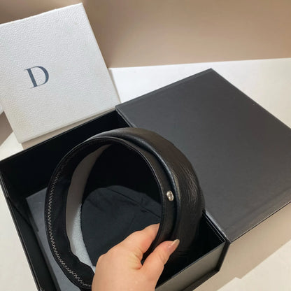 PU Leather Beret Caps Women Fashion Artist Painter Hat Letter M Female Berets Flat Top Octagonal Cap Ladies All-Match Caps