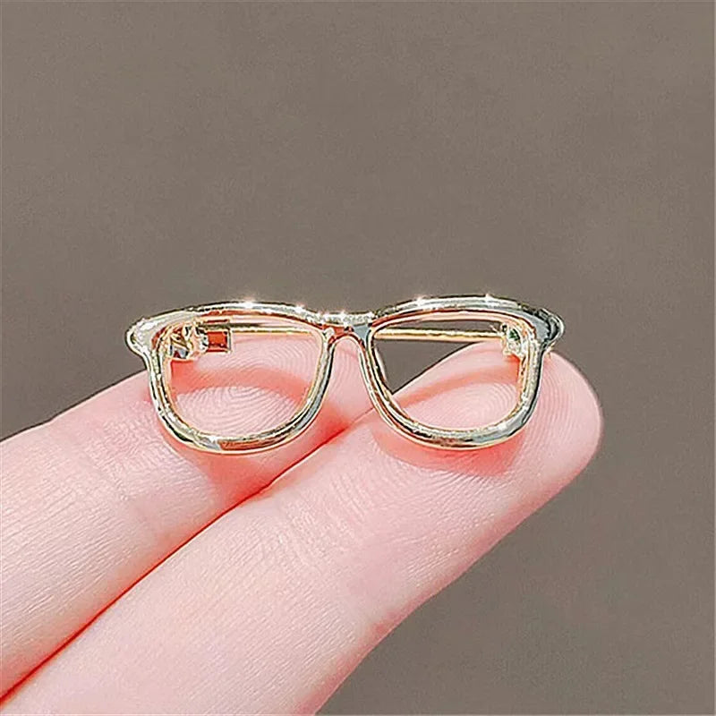High-end Suit Accessories Buckle Mini Glasses Brooch for Women A Must-Have Accessory Ins Trendy Personality Funny Pin Collar Pin