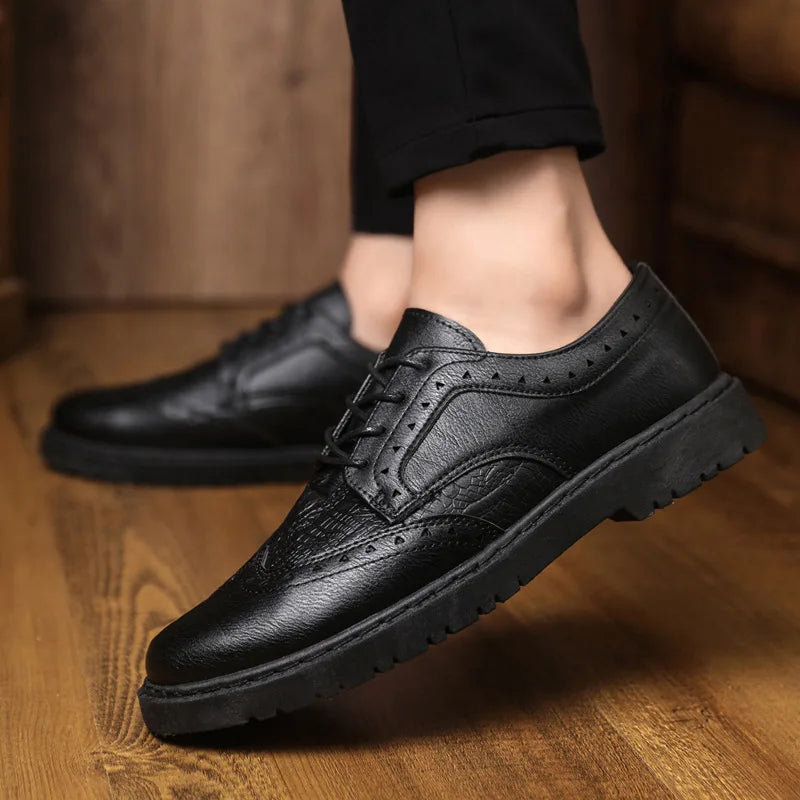Leather Shoes for Men Luxury High Quality Brogue Shoes comfortable Soft Sole Men's Casual Shoes Lace Up Men Business Dress Shoe