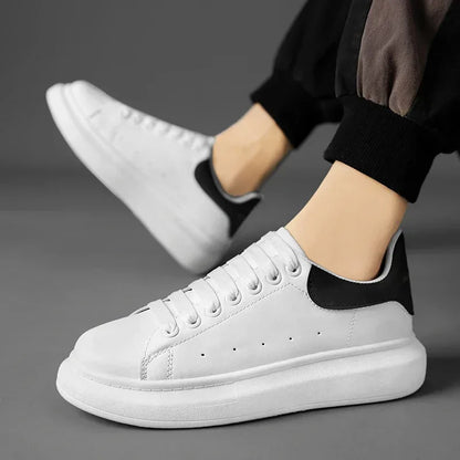 White Leather Men Casual Shoes Platform Outdoor Mens Walking Running Sneakers Breathable Board Shoes Women Tennis Sport Shoes