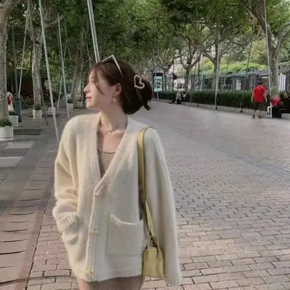 Ladies Sweaters Winter Button Knitted Top for Women White Cardigan 2025 New Collection Jumper Long Sleeve Knitwear Korean Luxury