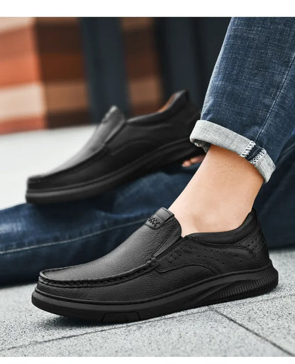 Men's Top Layer Cowhide Leather Shoes Casual Men's Shoes Soft Sole Comfortable Genuine Leather Men's Driving Shoe Zapatillas