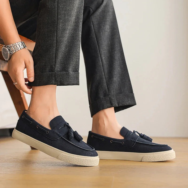 Suede Leather Handmade Loafers Leisure Walk Male Casual Shoes New Design Casual Slip on Flats Versatile Driving Shoes Moccasins