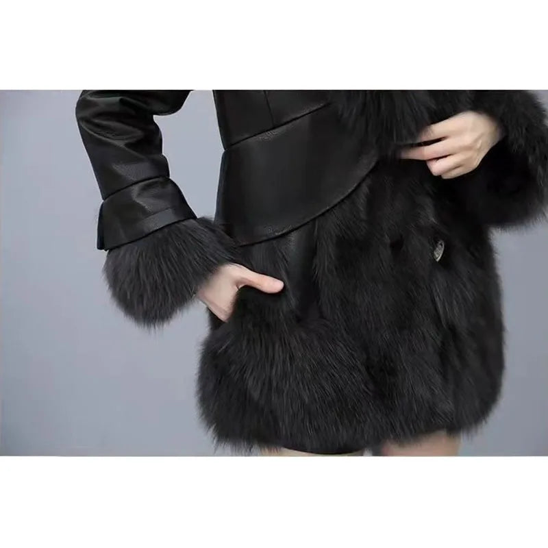 Chic Leather Jacket Women's Overcoat 2024 Autumn Winter New Faux Fox Fur Mid-Length PU Leather Stitching Thick Warm Coat Outwear
