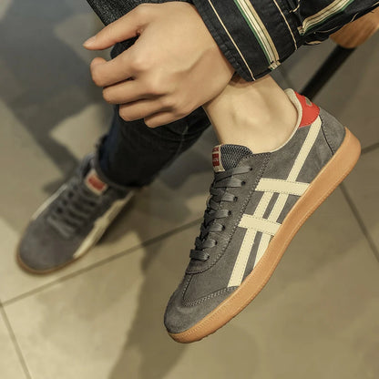 Genuine Leather Men Shoes Flat Casual Fashion Retro Training Shoes Outdoor Comfortable Athletics Sport Shoes Male Sneakers