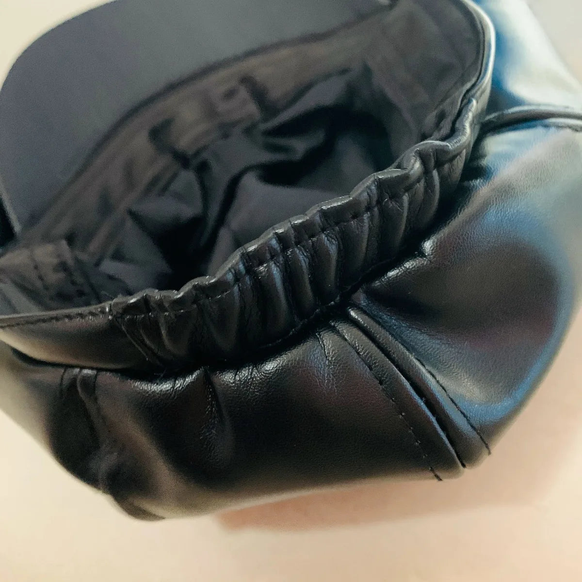 Kids Boys Girls PU Leather Hat 2024 New Arrival Children Princess Retro Beret Cap British Style Plaid Striped Cap Steetwear Hat