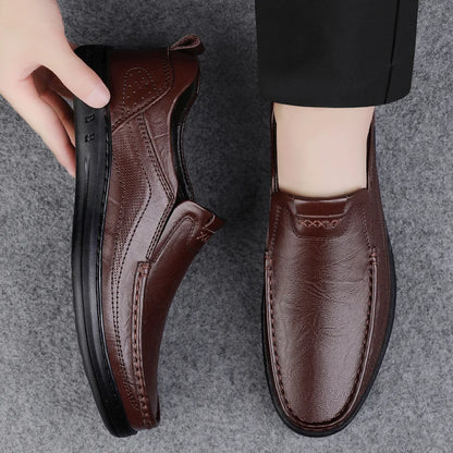 Italian High-quality Men's Genuine Leather Shoes Fashionable Loafers Men's Work Business Shoes Interview Formal Shoes
