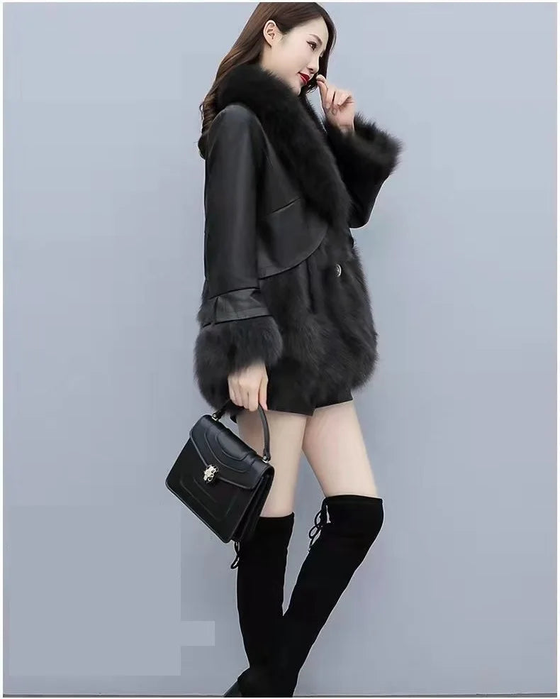 Chic Leather Jacket Women's Overcoat 2024 Autumn Winter New Faux Fox Fur Mid-Length PU Leather Stitching Thick Warm Coat Outwear