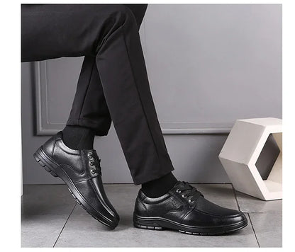 Genuine Leather Men Casual Shoes Luxury British Business Men Shoes Fashion Round Toe Lace Up Autumn Winter Old Man's Footwear