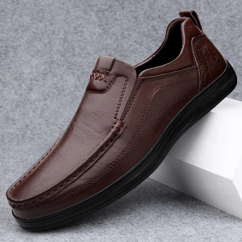 Italian High-quality Men's Genuine Leather Shoes Fashionable Loafers Men's Work Business Shoes Interview Formal Shoes