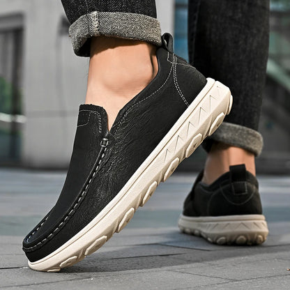 New Leather Men's Loafers Luxury Men Casual Shoes Fashion Lightweight Driving Shoes Breathable Men's Shoes Handmade Flat Shoes