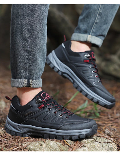 New Leather Men Shoes Outdoors Non-Slip Men's Hiking Shoes Lace-Up Waterproof Men Sneakers Fashion Comfortable Walking Shoes