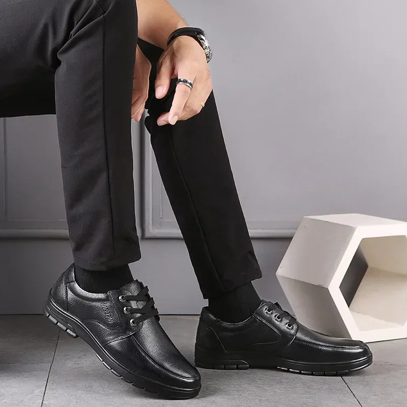 Genuine Leather Men Casual Shoes Luxury British Business Men Shoes Fashion Round Toe Lace Up Autumn Winter Old Man's Footwear