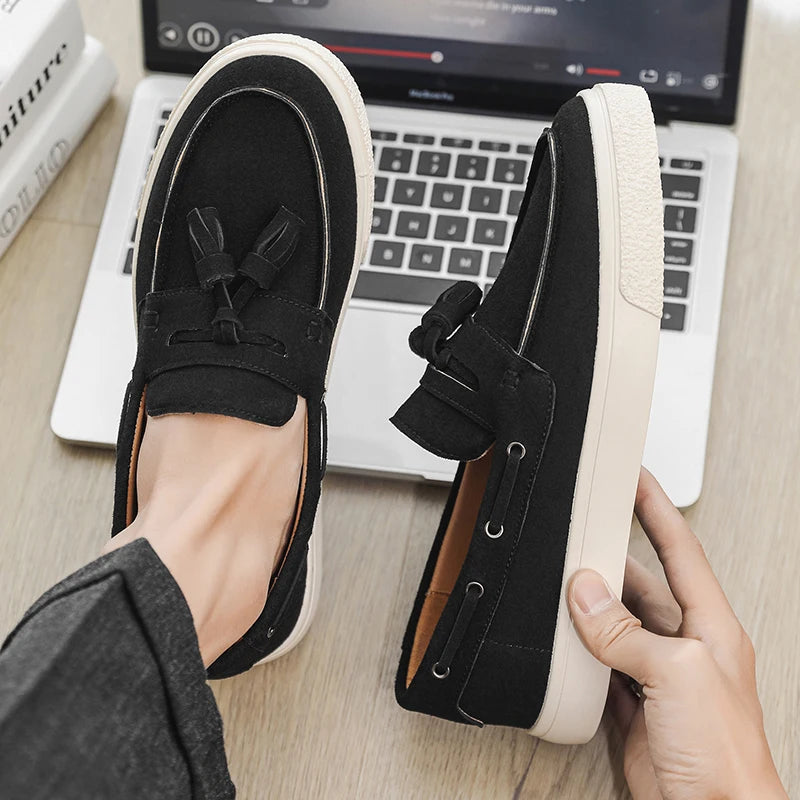 Suede Leather Handmade Loafers Leisure Walk Male Casual Shoes New Design Casual Slip on Flats Versatile Driving Shoes Moccasins