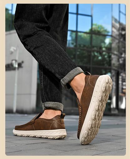 New Leather Men's Loafers Luxury Men Casual Shoes Fashion Lightweight Driving Shoes Breathable Men's Shoes Handmade Flat Shoes