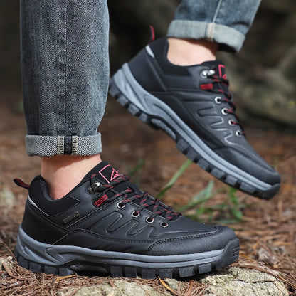 New Leather Men Shoes Outdoors Non-Slip Men's Hiking Shoes Lace-Up Waterproof Men Sneakers Fashion Comfortable Walking Shoes
