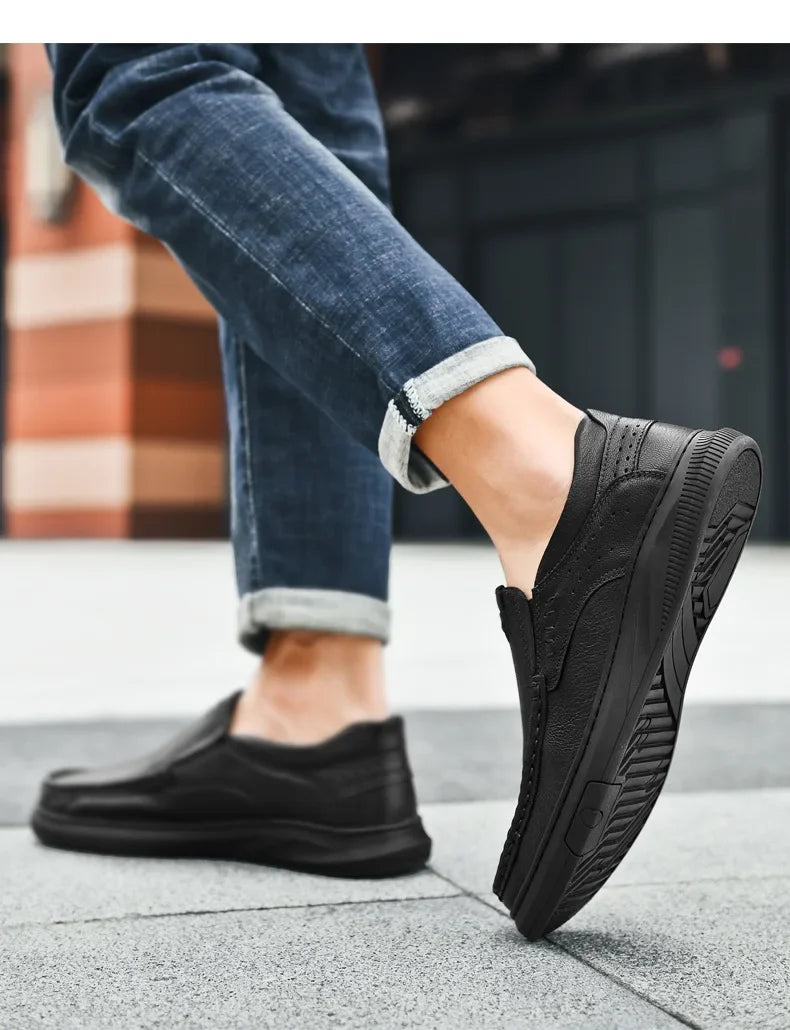 Men's Top Layer Cowhide Leather Shoes Casual Men's Shoes Soft Sole Comfortable Genuine Leather Men's Driving Shoe Zapatillas