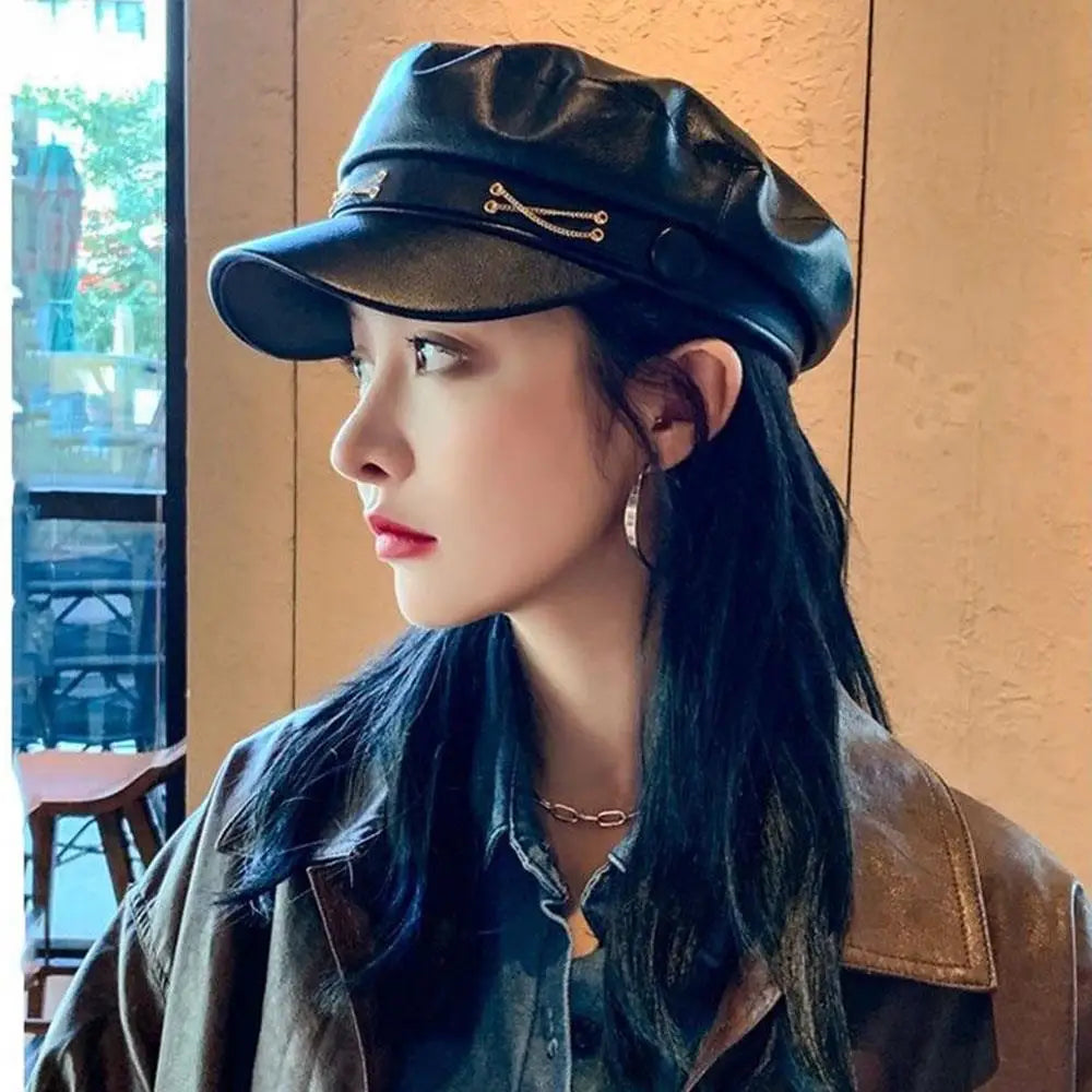 New Women's PU Leather Beret Hat Vintage England Flat Top Newsboy Caps Outdoor Casual Visor Black Artist Fashion Painter Hat