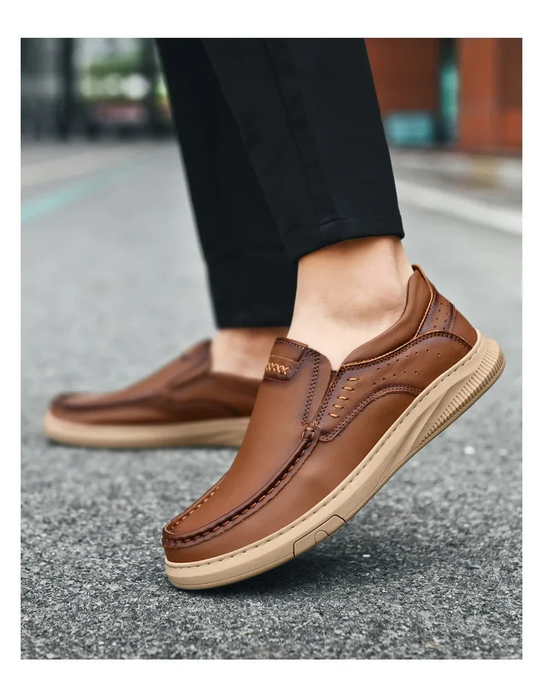 Men's Top Layer Cowhide Leather Shoes Casual Men's Shoes Soft Sole Comfortable Genuine Leather Men's Driving Shoe Zapatillas