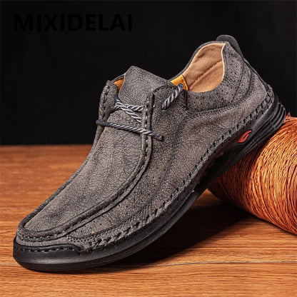 Handmade Leather Shoes Men Casual Sneakers Comfortable Driving Shoe Soft Flat Loafers Men Shoes Hot Sale Moccasins Tooling Shoe