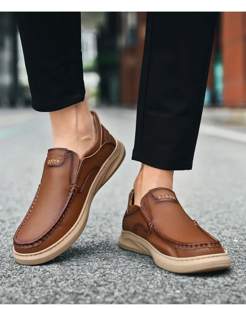 Men's Top Layer Cowhide Leather Shoes Casual Men's Shoes Soft Sole Comfortable Genuine Leather Men's Driving Shoe Zapatillas