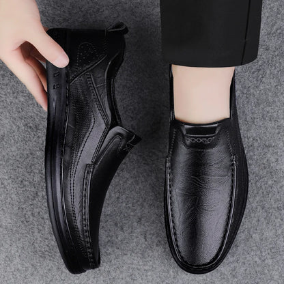 Italian High-quality Men's Genuine Leather Shoes Fashionable Loafers Men's Work Business Shoes Interview Formal Shoes
