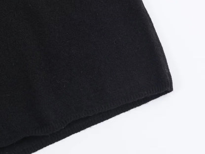 2025 Winter New Women's Sweet and Alluring Fashion V-neck Lace-trimmed Loose Long-sleeved Knit Sweater