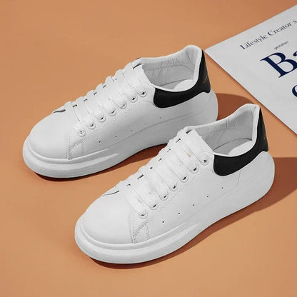 White Leather Men Casual Shoes Platform Outdoor Mens Walking Running Sneakers Breathable Board Shoes Women Tennis Sport Shoes