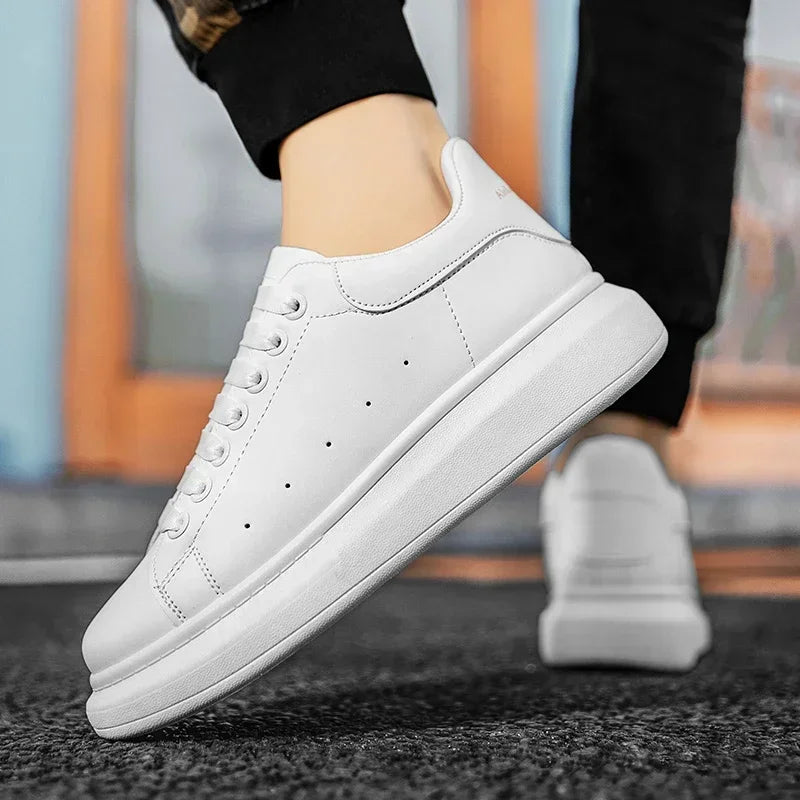 White Leather Men Casual Shoes Platform Outdoor Mens Walking Running Sneakers Breathable Board Shoes Women Tennis Sport Shoes
