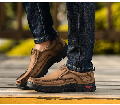 Handmade Leather Men Shoes Casual Outdoor Slip On Loafers Men Leather Shoes Flats Moccasins Walking Shoes Non-Slip Dropshipping