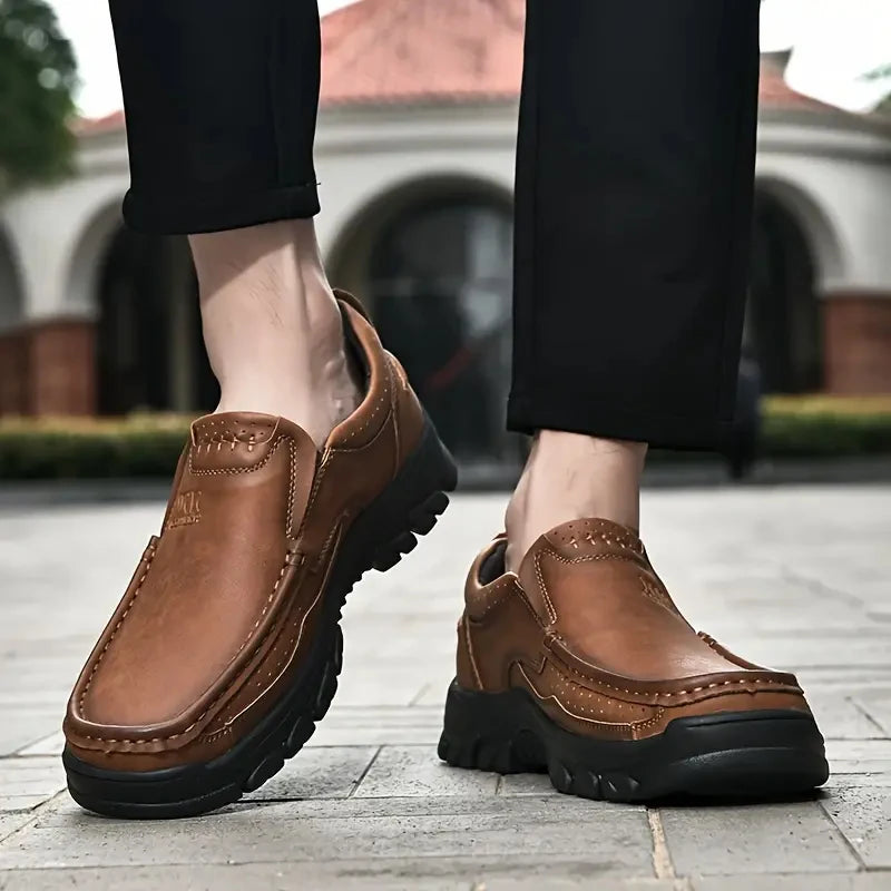 Handmade Leather Men Shoes Casual Outdoor Slip On Loafers Men Leather Shoes Flats Moccasins Walking Shoes Non-Slip Dropshipping