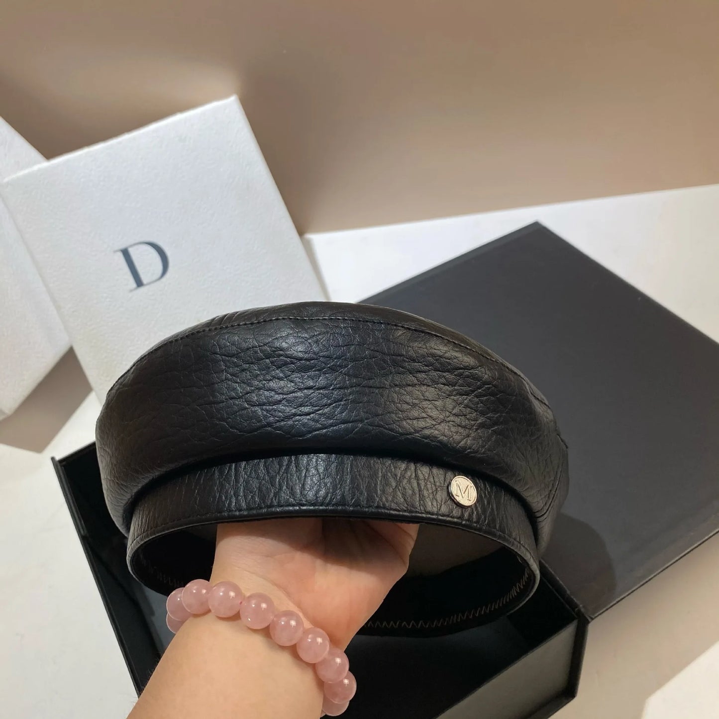 PU Leather Beret Caps Women Fashion Artist Painter Hat Letter M Female Berets Flat Top Octagonal Cap Ladies All-Match Caps