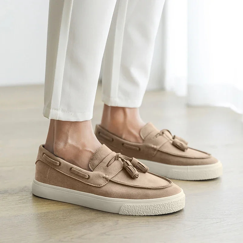Suede Leather Handmade Loafers Leisure Walk Male Casual Shoes New Design Casual Slip on Flats Versatile Driving Shoes Moccasins