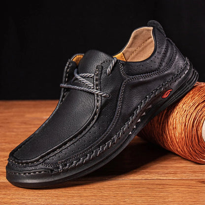 Handmade Leather Shoes Men Casual Sneakers Comfortable Driving Shoe Soft Flat Loafers Men Shoes Hot Sale Moccasins Tooling Shoe
