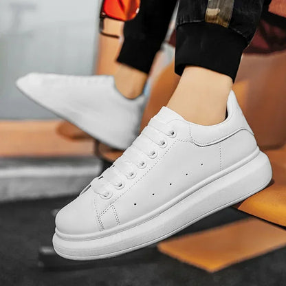 White Leather Men Casual Shoes Platform Outdoor Mens Walking Running Sneakers Breathable Board Shoes Women Tennis Sport Shoes