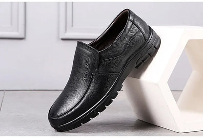 Genuine Leather Men Casual Shoes Luxury British Business Men Shoes Fashion Round Toe Lace Up Autumn Winter Old Man's Footwear