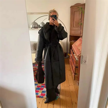Women's Coat 2025 Autumn New Style Black Long-Sleeve Leather and Fur Integrated Coat with Belt High-End Outerwear Elegant