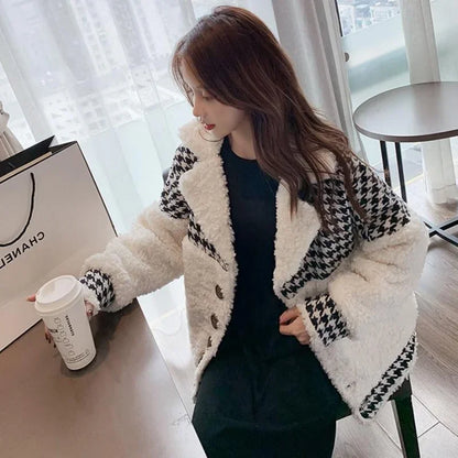 Cold Winter Coat Womens 2025 Coats Fur Jackets Tweed Clothing Heavy Clothes Plaid Outerwear Very Warm Jacket Woman Trend Fleece