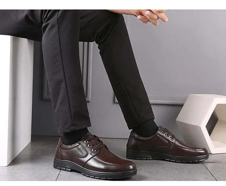 Genuine Leather Men Casual Shoes Luxury British Business Men Shoes Fashion Round Toe Lace Up Autumn Winter Old Man's Footwear