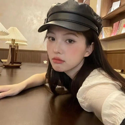 New Women's PU Leather Beret Hat Vintage England Flat Top Newsboy Caps Outdoor Casual Visor Black Artist Fashion Painter Hat