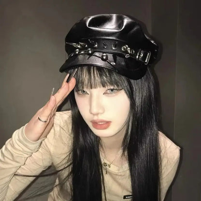PU Leather Rivet Punk Cap Dark Retro Beret Hat Gothic Spike Cap Lolita Cool Sunscreen Hat Painter Hat Mens Women