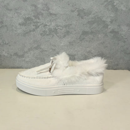 1PC Fleece Lined Snow Boots for Women, Short Flat and Warm Winter Boots with Smooth Color Laces