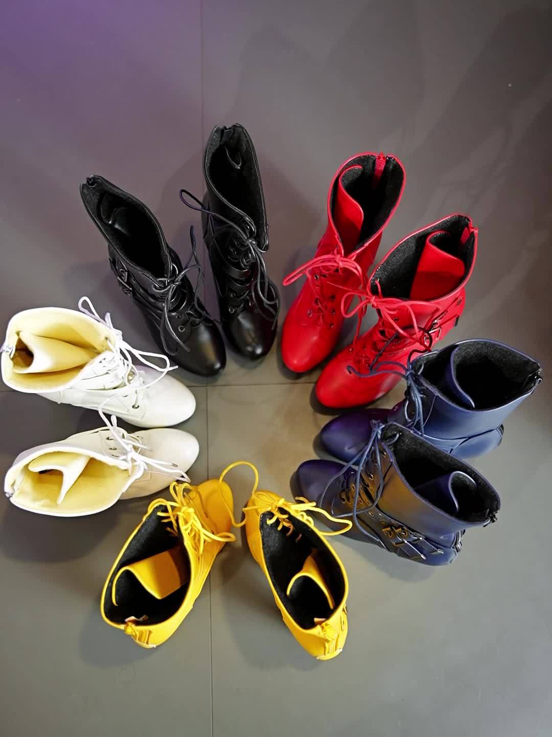 Women's Sexy Platform Ankle Boots with Chunky Heel - Lace-Up Chunky Heel Winter Boots, Faux Cover Upper & Rubber Sole, Round Toe Casual Chic for Casual Attire (Black), High Heel Boots