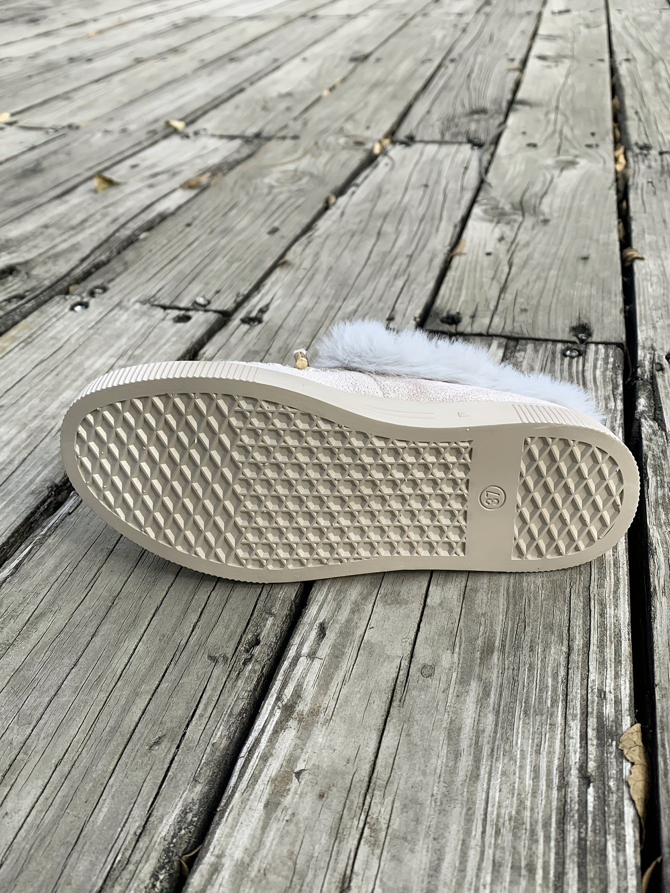 Cozy Fluffy Boots for Women - Soft Platform, Thermal Lining, Round Toe, Non-slip Sole, Warm and Comfortable Winter Boots with Soft Sole for Snowy Days - Perfect for Cold Weather